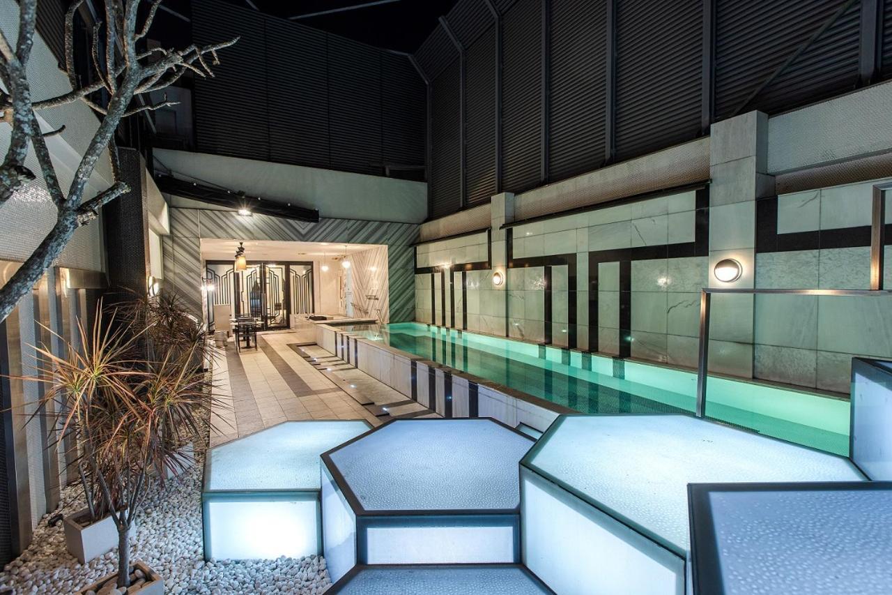 Motel Stars Taichung Exterior photo