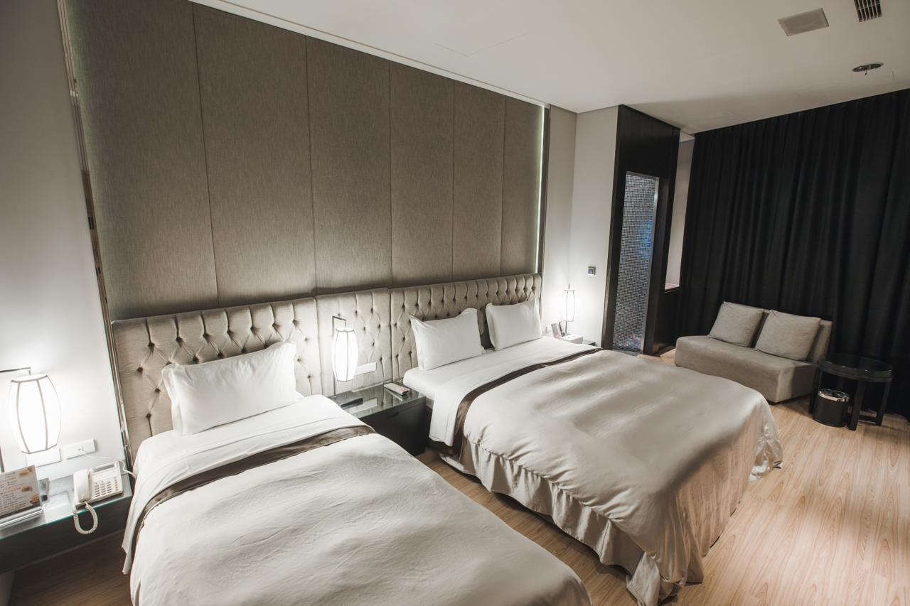 Motel Stars Taichung Exterior photo
