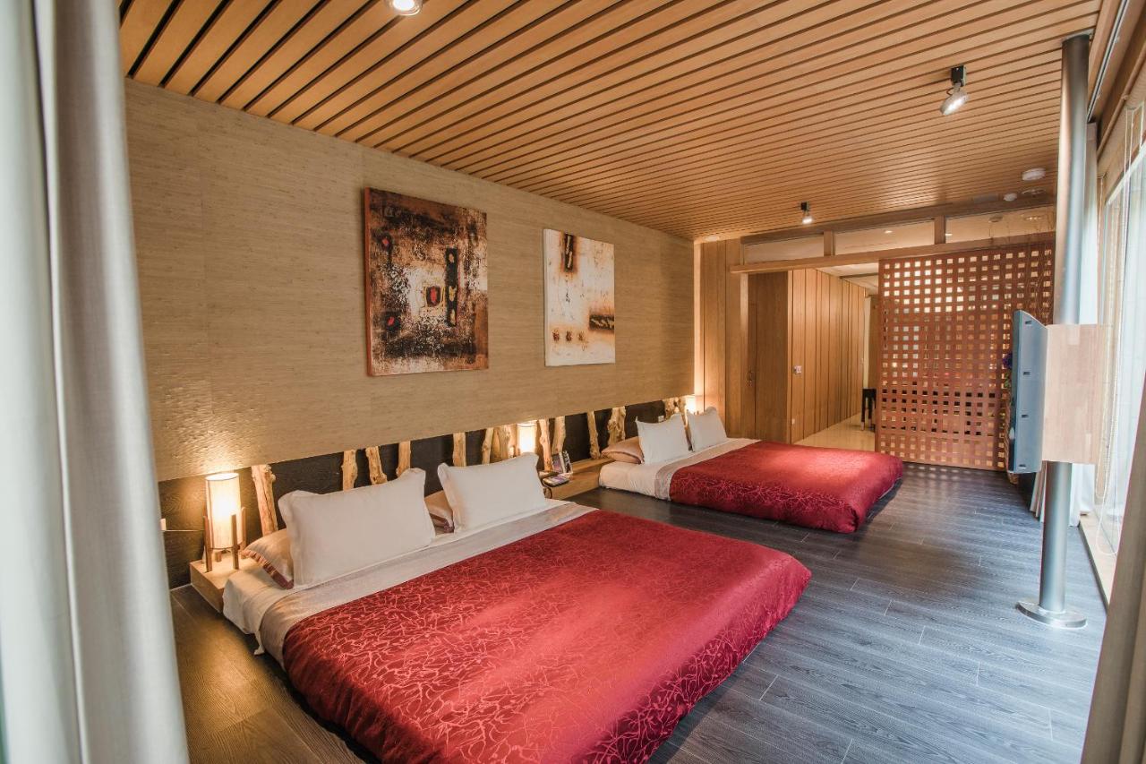 Motel Stars Taichung Exterior photo